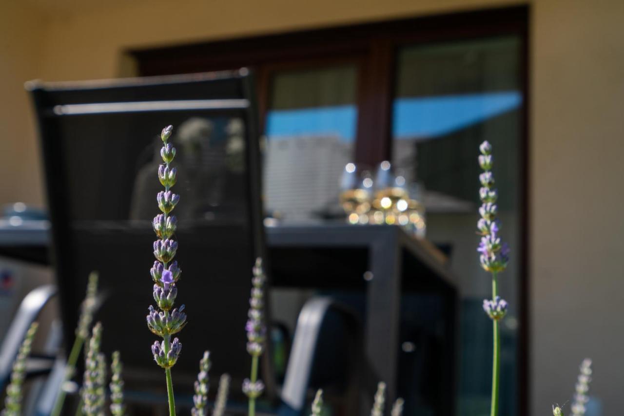 Captain'S Home Kenese Apartman Balatonkenese Exterior foto